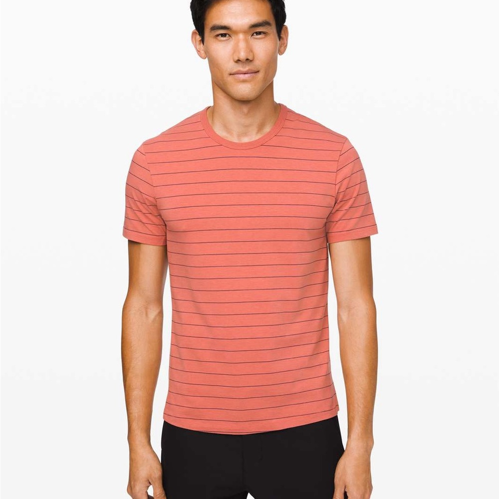 👕 Lululemon Men’s 5 Year‎ Basic Tee Size Large